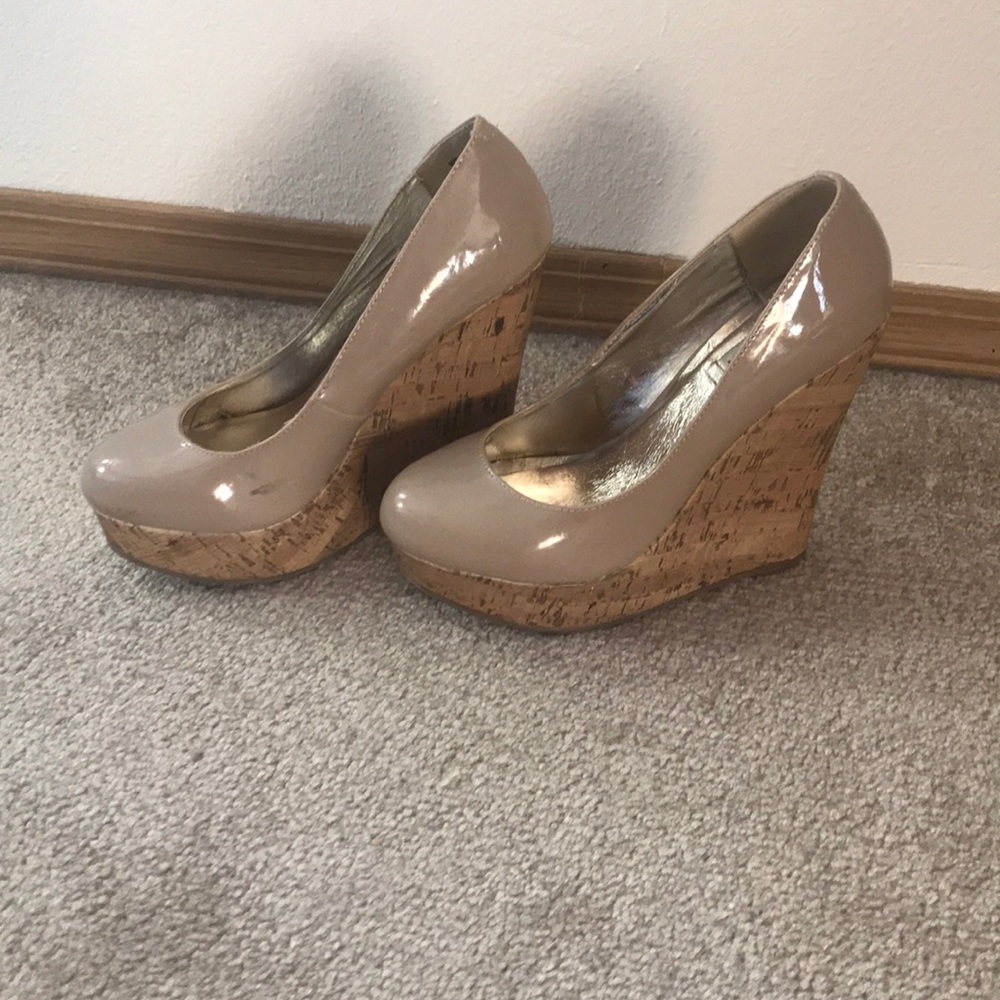Tan wedges